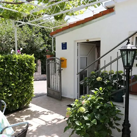 Apartamento With A Parking Space Orebic, Peljesac - 10103 *